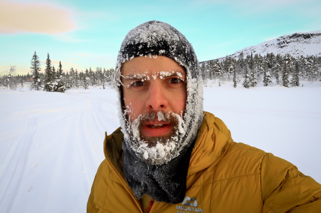 Brutal temperatures at the start of the expedition